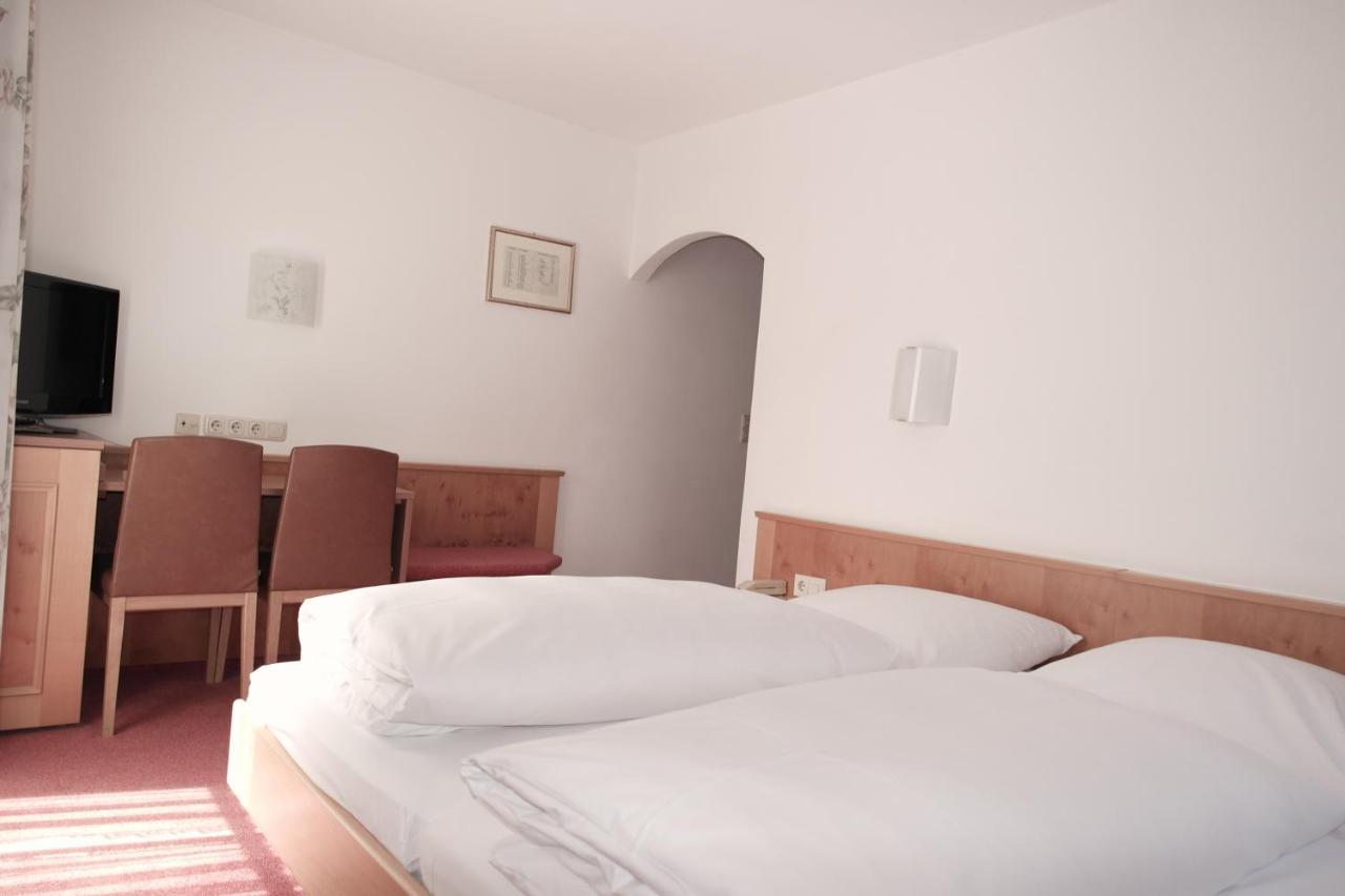 Arrivel Am Bergson - Bisher Hotel Neuner Munchen Bagian luar foto