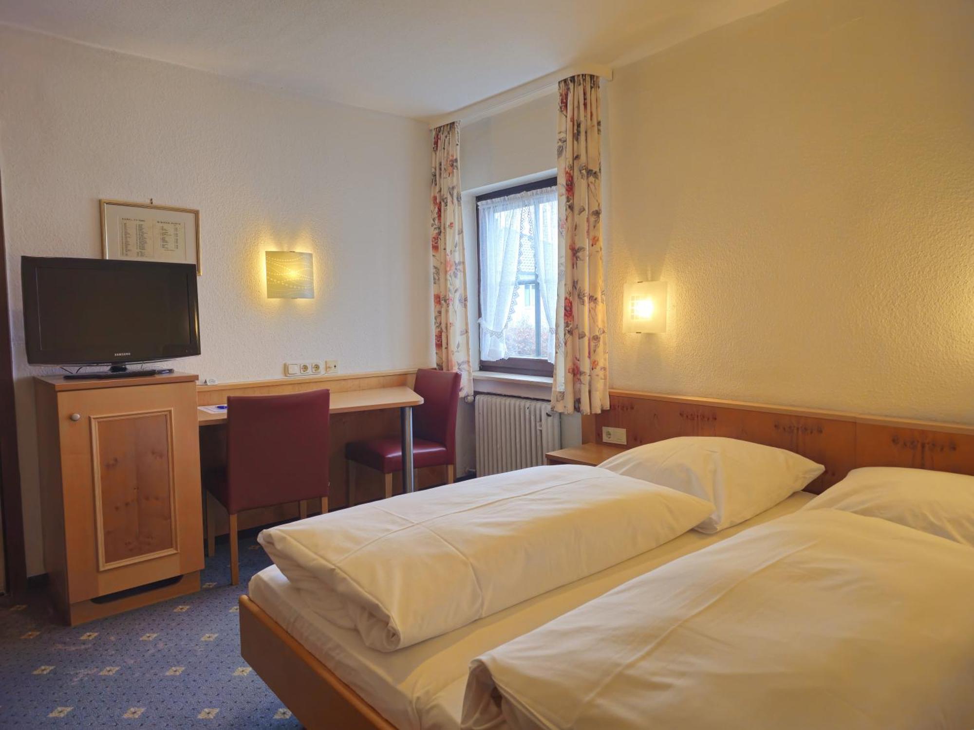 Arrivel Am Bergson - Bisher Hotel Neuner Munchen Bagian luar foto
