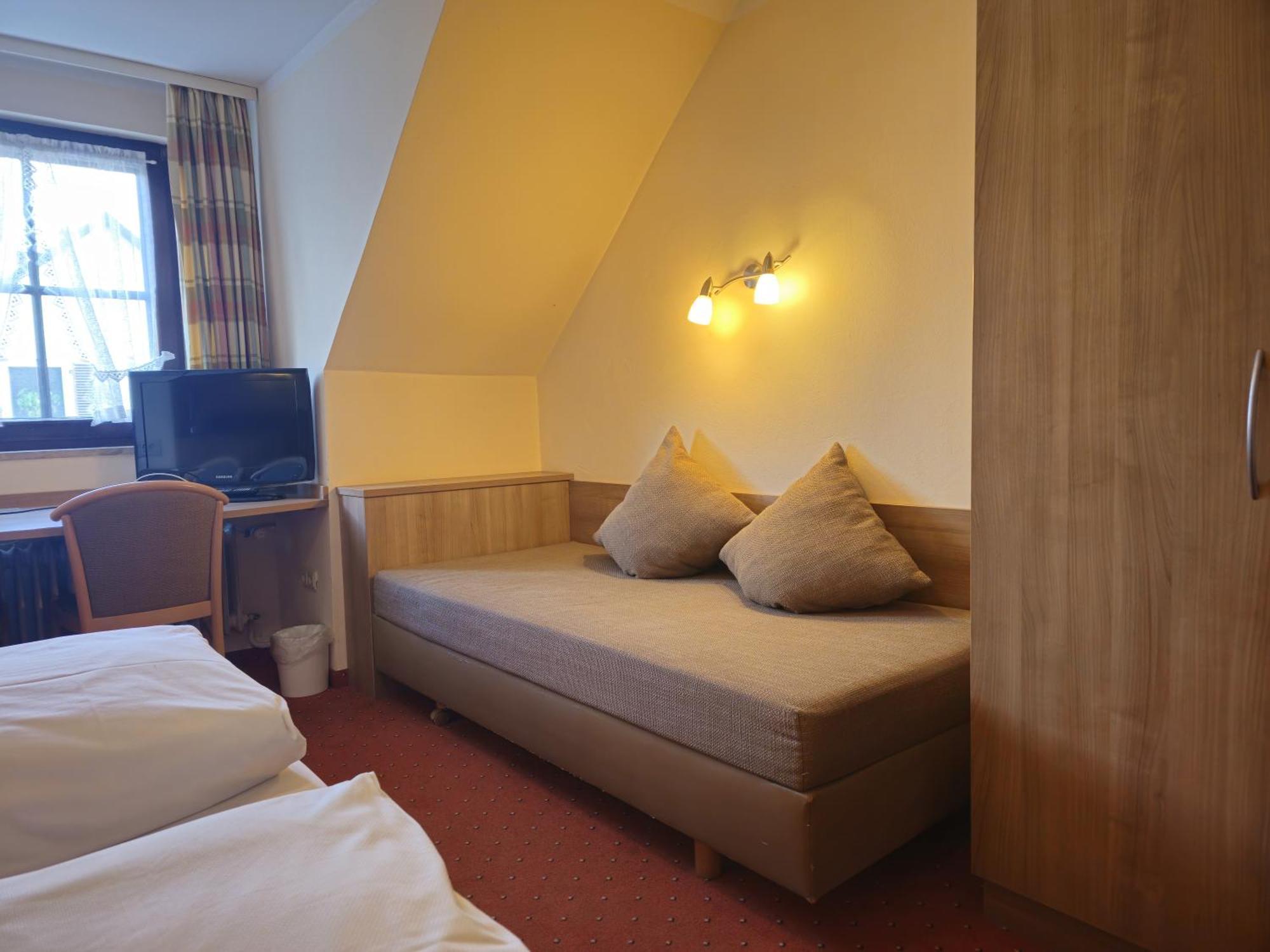 Arrivel Am Bergson - Bisher Hotel Neuner Munchen Bagian luar foto