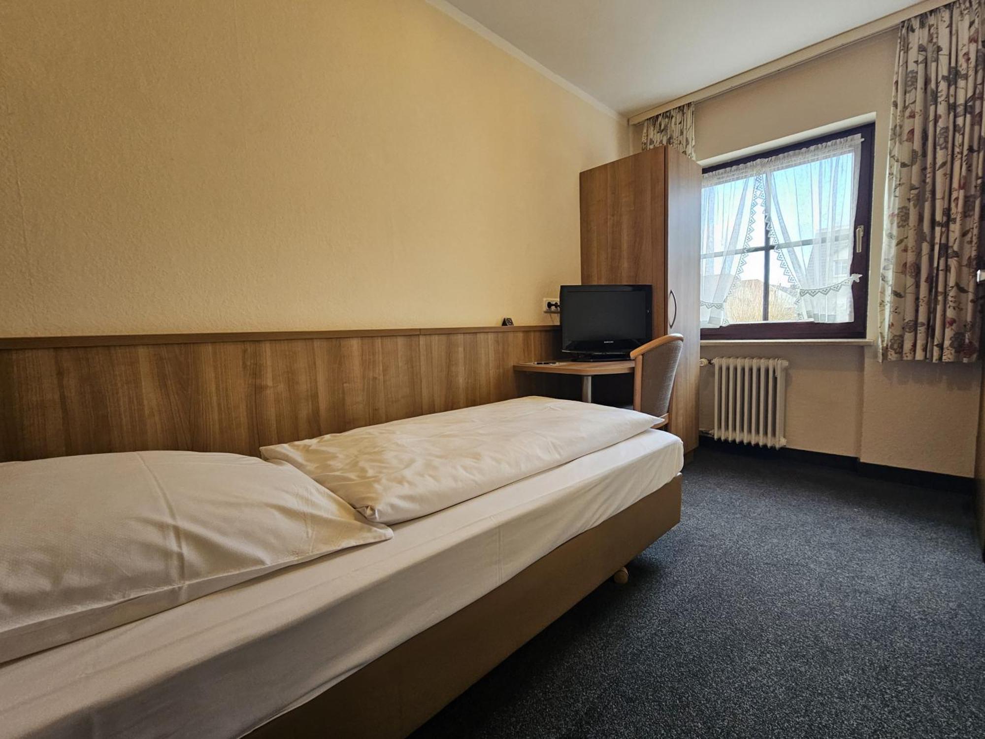 Arrivel Am Bergson - Bisher Hotel Neuner Munchen Bagian luar foto
